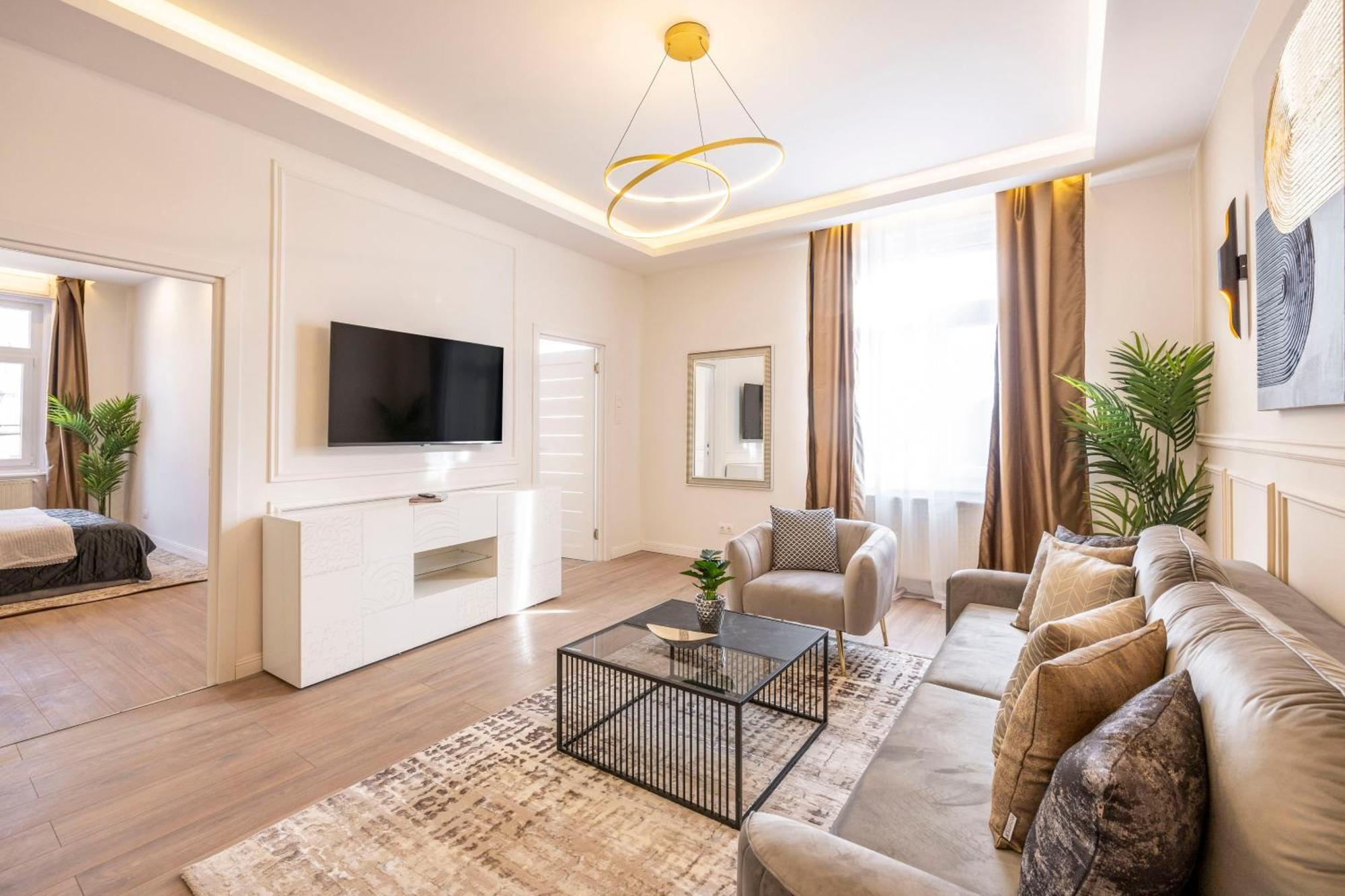 Luxury & Classy Central Apartment With 3Bedrm, 2Bathrm Будапешт Экстерьер фото
